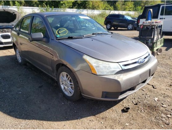 2011 FORD FOCUS SE