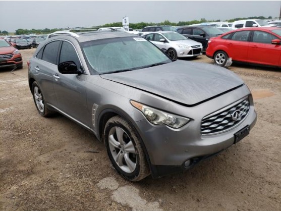 2011 INFINITI FX35