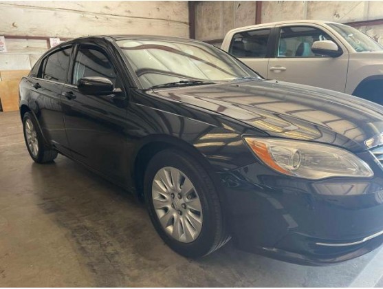 2012 CHRYSLER 200 LX