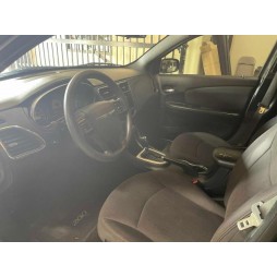 2012 CHRYSLER 200 LX