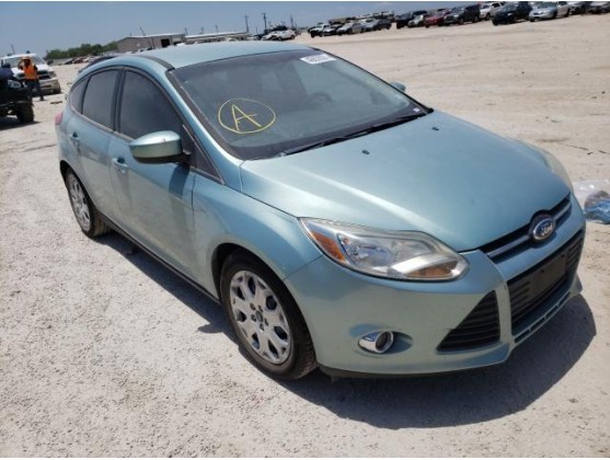 2012 FORD FOCUS SE