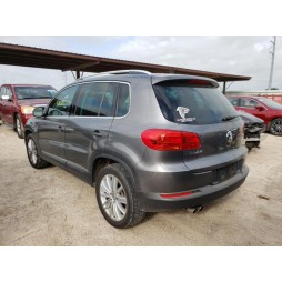 2012 VOLKSWAGEN TIGUAN S