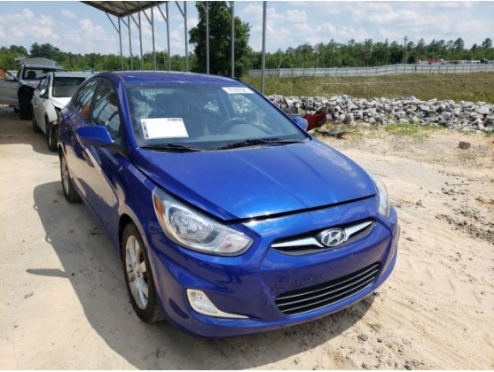 2013 HYUNDAI ACCENT GLS