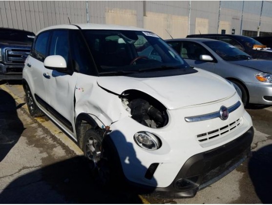 2014 FIAT 500L TREKKING
