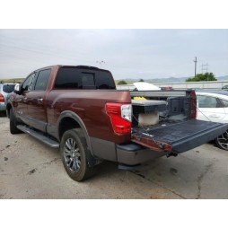 2017 NISSAN TITAN XD SL