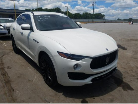 2018 MASERATI LEVANTE S