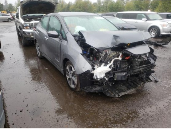 2018 NISSAN LEAF S