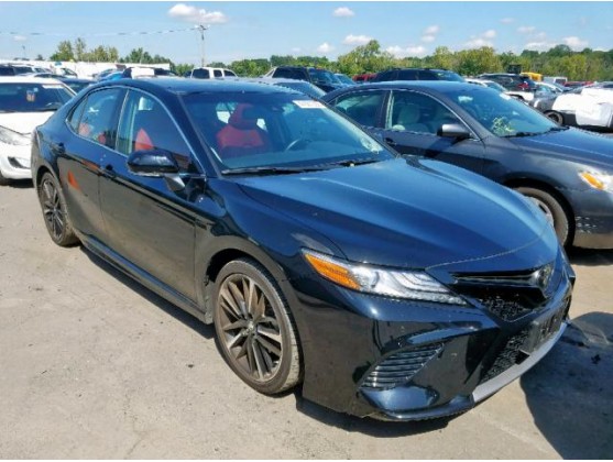 2018 TOYOTA CAMRY XSE