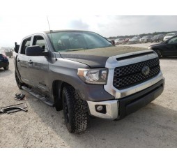 2018 TOYOTA TUNDRA CREWMAX SR5