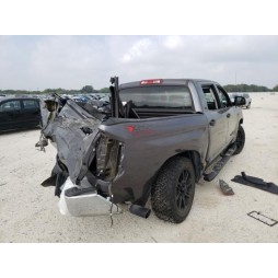 2018 TOYOTA TUNDRA CREWMAX SR5