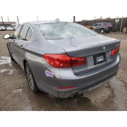 2019 BMW 530E