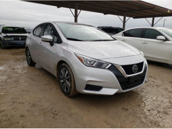 2020 NISSAN VERSA SV