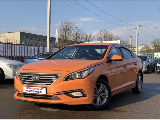 Hyundai Sonata LF
